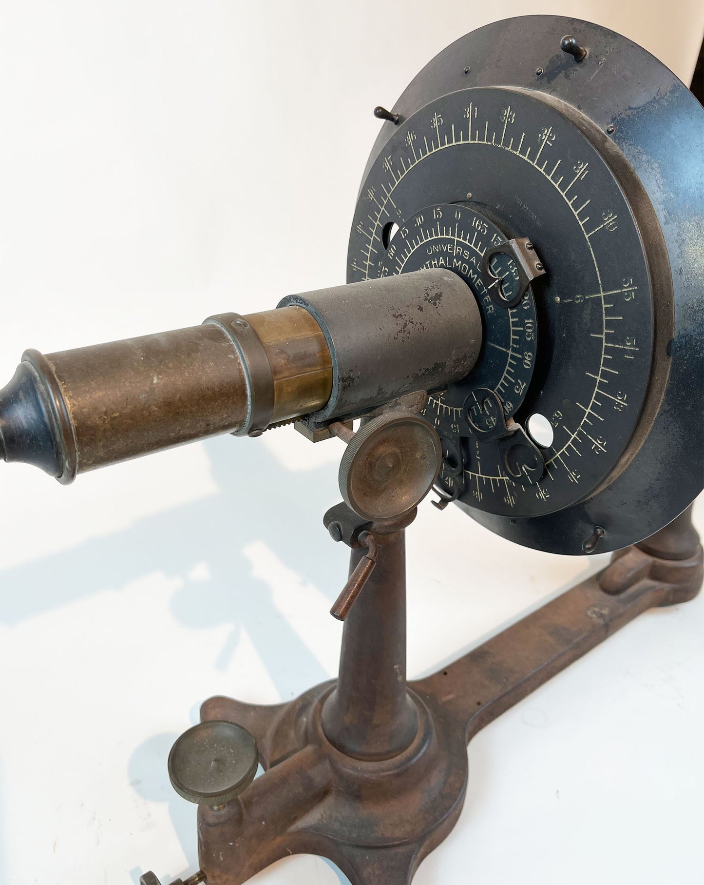 Antique Ophtalmologique Device : Eye Doctor Optometrist